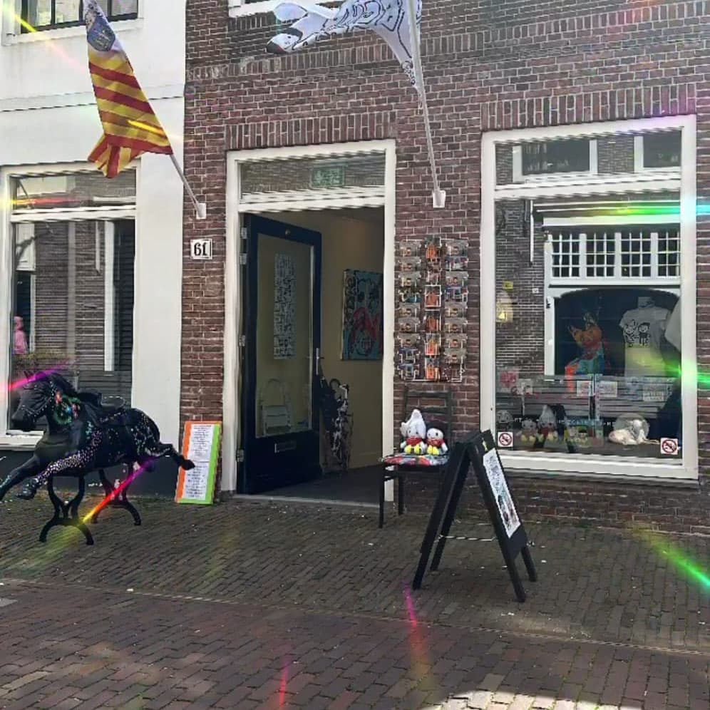 Femke and viktor dolls sitting in their landscape